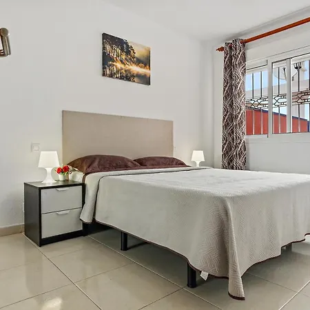 Incredible Sunset, Apartment, Superb Terrace, Bbq, Parking
