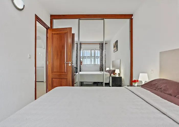 Incredible Sunset Apartment, Huge Terrace, Parking, Air C Апартаменти Адехе